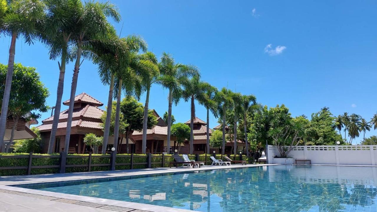 Ruenpruksa Resort Prachuap Khiri Khan Extérieur photo